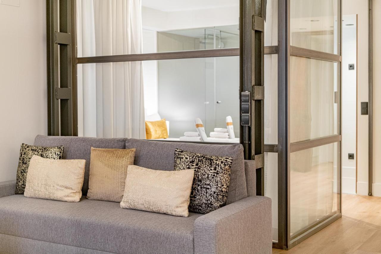 Exclusivo Apartamento En Sol Madrid Luaran gambar